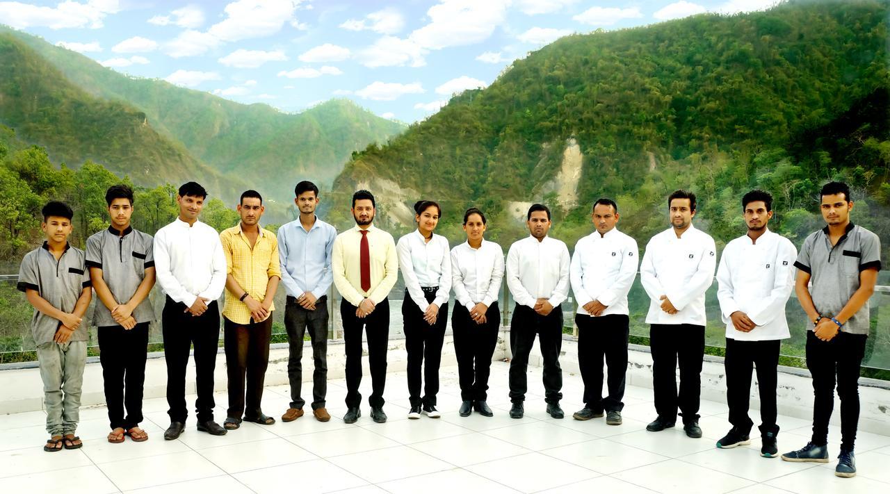 Hotel Trance Ganga Tapovan Bagian luar foto